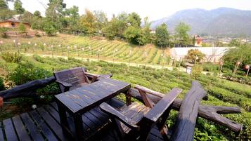 Standard Bungalow for 2 People | Balkon