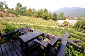 Balcony - Lee Wine Ruk Thai Resort (Mae Hong Son)
