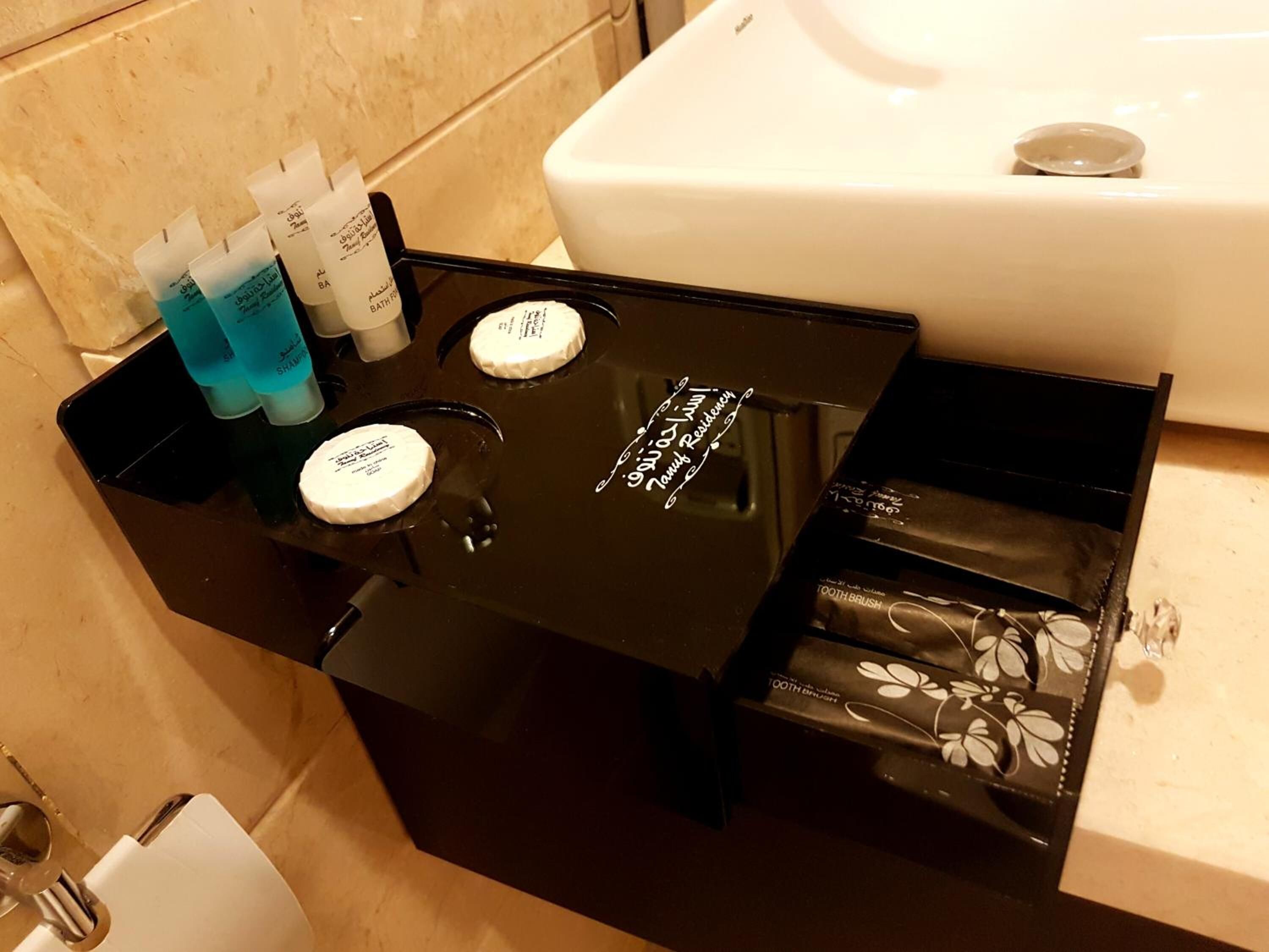 shower, free toiletries, hair dryer, slippers