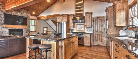 Refrigerador, microondas, horno, placa de cocina