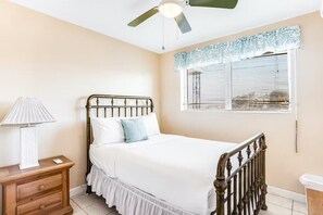 3 habitaciones, tabla de planchar con plancha y wifi gratis 