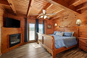 4 habitaciones, tabla de planchar con plancha, cuna de viaje y wifi 