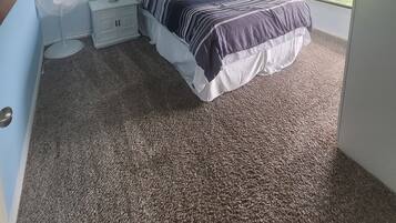 2 bedrooms, in-room safe, WiFi, bed sheets