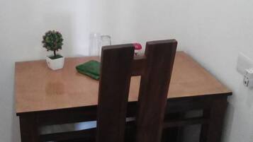 Chambre Double Standard, 1 lit double | 1 chambre, Wi-Fi gratuit