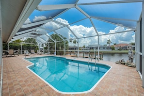 A heated pool - Spectacular View, Heated Pool,Sweet Deal! - Villa Sweet Dreams - Roelens Vacations (Cape Coral)