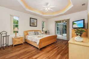 3 bedrooms, iron/ironing board, travel cot, free WiFi - Pet-friendly Fenced in Yard with Heated Pool- Villa Eagle View - Roelens Vacations (Cape Coral)