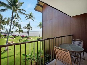 Property grounds - Modern Hawaii Style w/Kitchen, WiFi, Lanai–#205 (KAUNAKAKAI)
