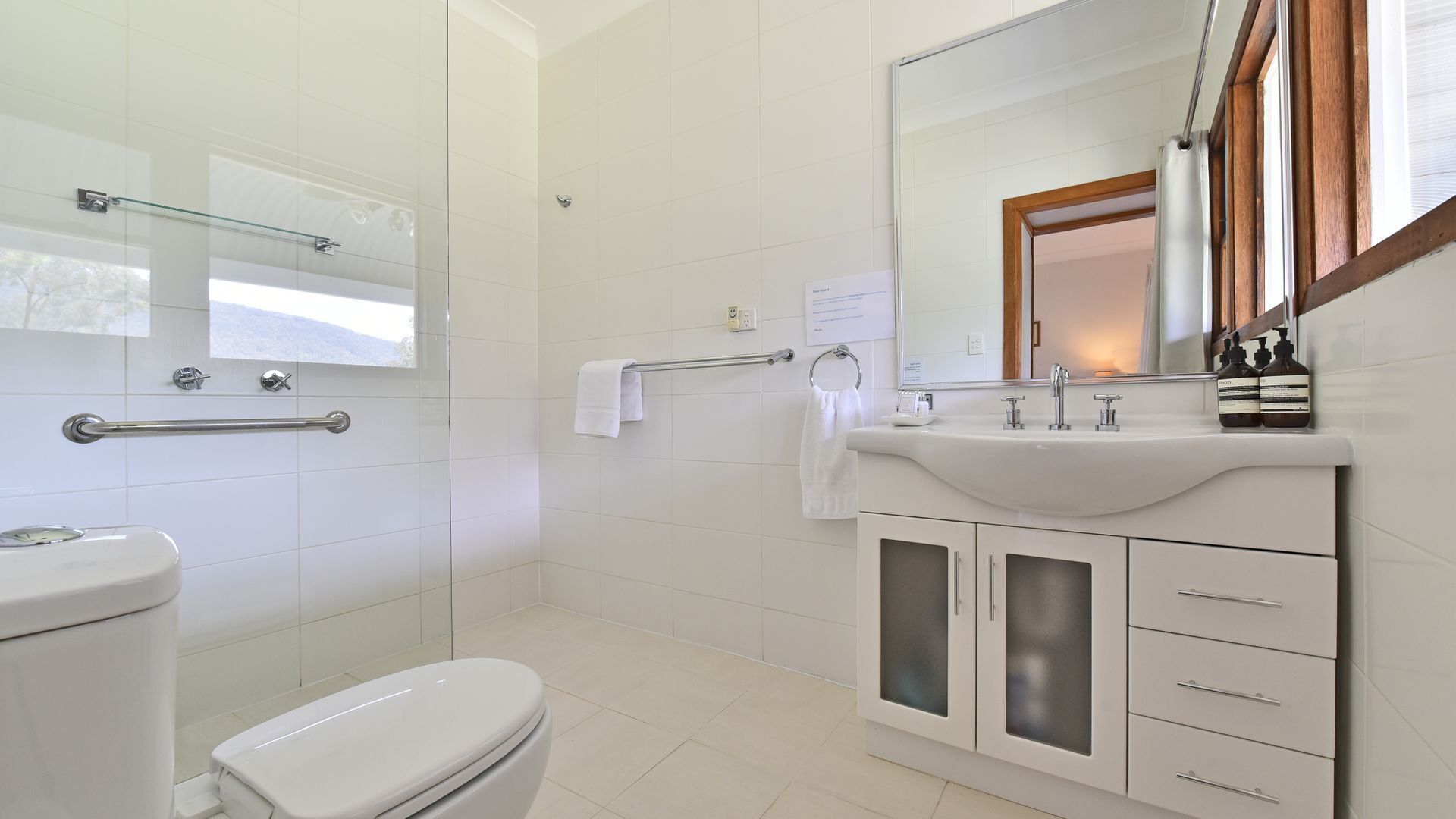 La Sila Homestead on Marrowbone - cutest cottage in the Hunter with killer views — image 15