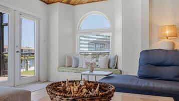 Smart TV, video games, books, stereo