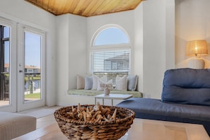 Älytelevisio, videopelejä, kirjoja, stereot