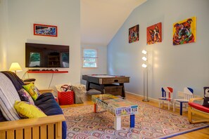 Games room - Luxury house 0.25 mi from Craigville Beach! Close to Iconic Hyannis! (Barnstable)