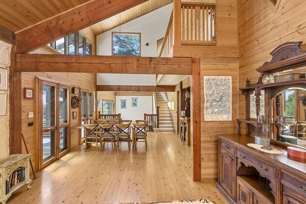 Interior - Walshan House - Apollo Bay (Apollo Bay)