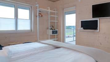 Värdeförvaringsskåp på rummet, skrivbord, barnsängar och gratis wi-fi