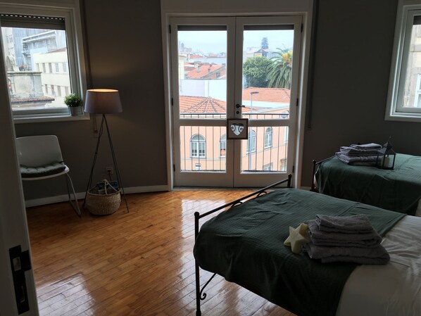 3 chambres, accès Internet, draps fournis