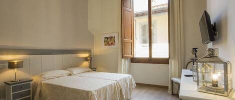 2 chambres, fer et planche Ă repasser, Wi-Fi, literie fournie
