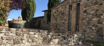 Special offer Newly renovated fine detached villa with fireplace.