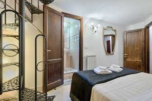 3 室のベッドルーム、WiFi、ベッドシーツ