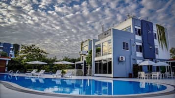 Outdoor pool, a lap pool