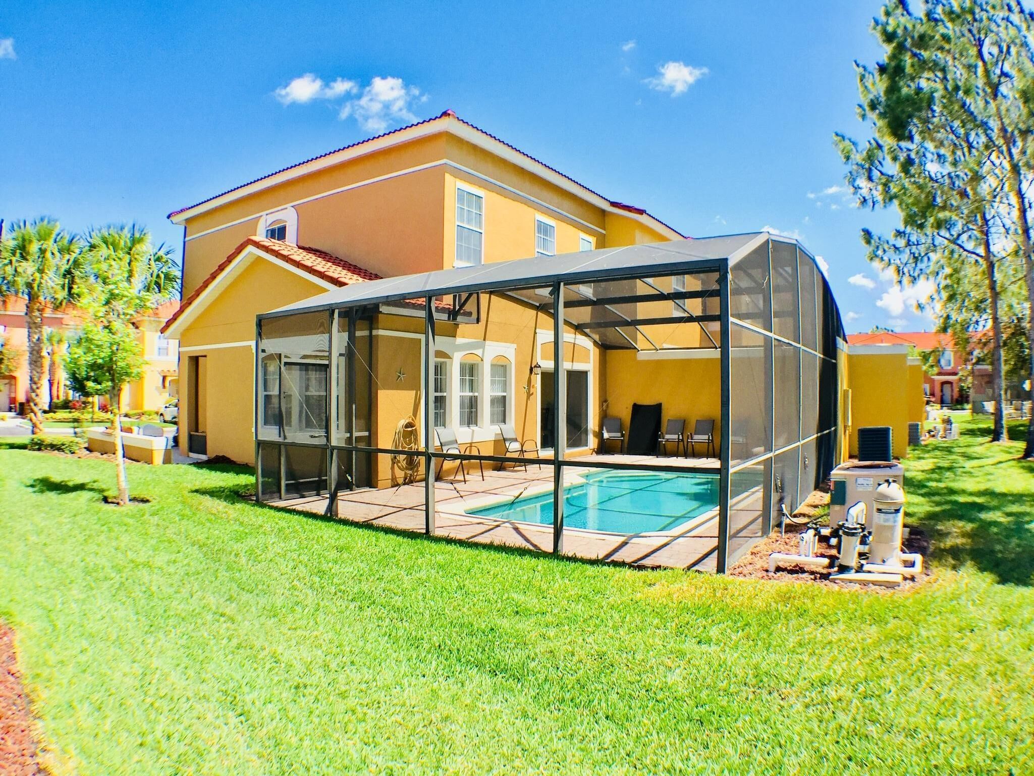 4 Bed Pool Villa at Beautiful Terra Verde Resort close to Disney and Universal