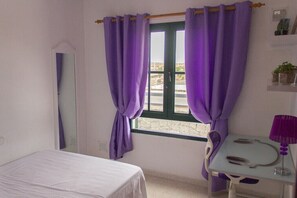 4 dormitorios, tabla de planchar con plancha, wifi gratis y ropa de cama