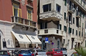 Majoituspaikan sisäänkäynti