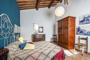 2 soveværelser, skrivebord, strygejern/strygebræt, gratis Wi-Fi