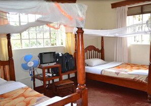 1 habitación, escritorio, sistema de insonorización y wifi gratis