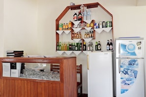 Bar (on property) - Skyway Hotel Entebbe (Entebbe)