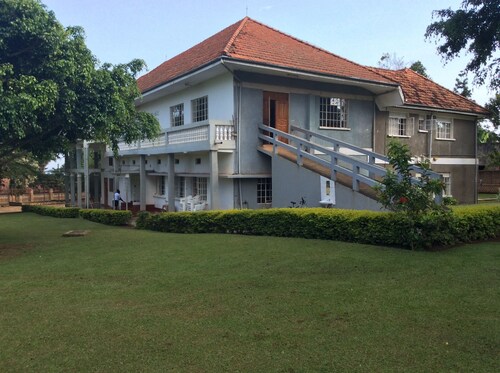Skyway Hotel Entebbe