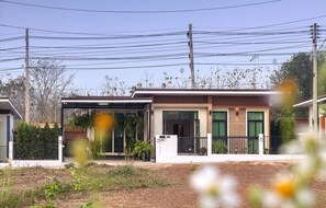 Ngoại thất