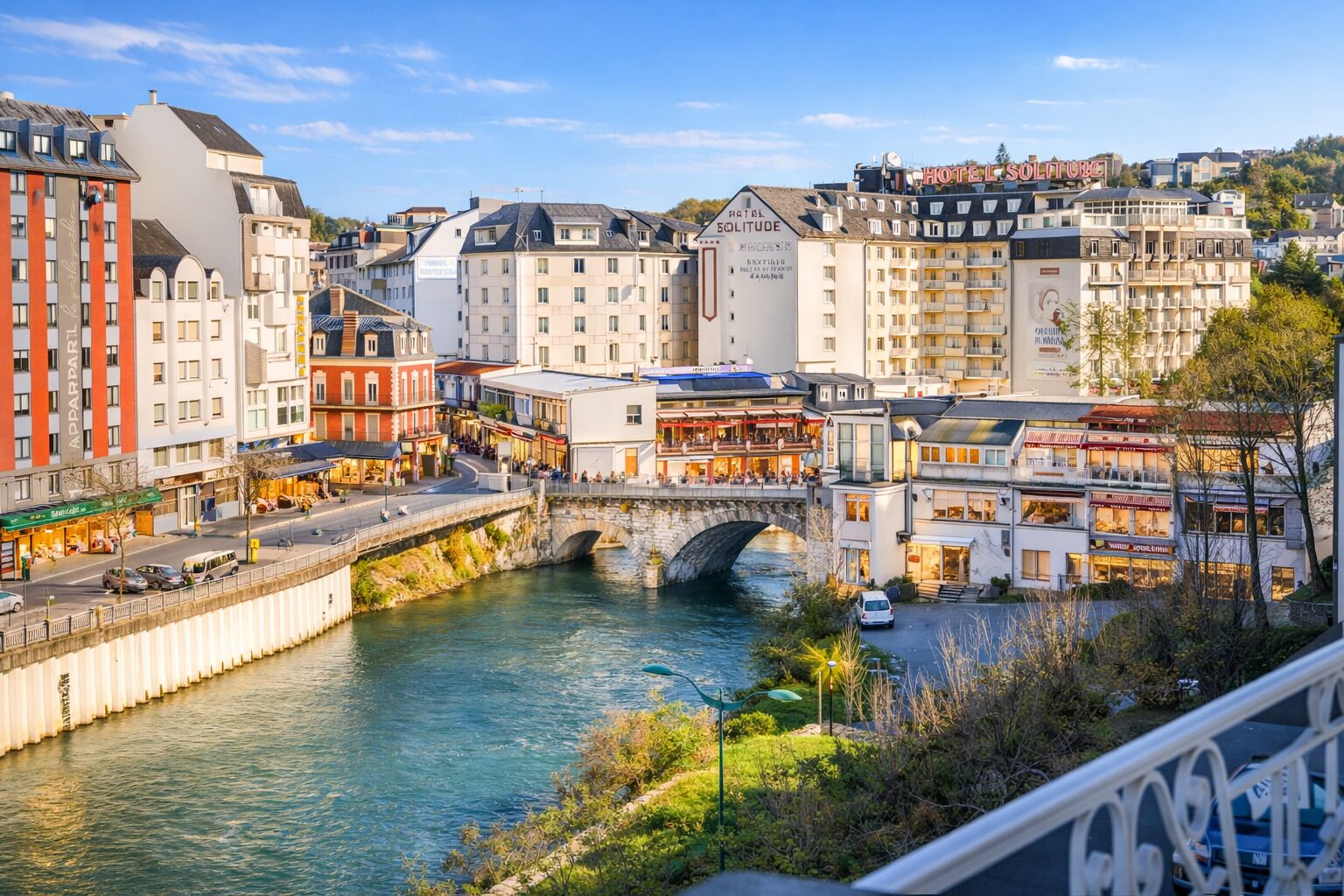 المنشأة من الخارج