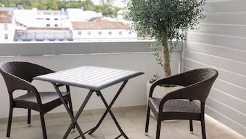 Comfort Double or Twin Room, Balcony, River View | Premium bedding, memory foam beds, individually decorated