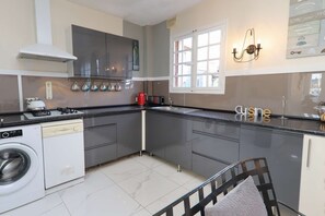 Fridge, oven, dishwasher, toaster