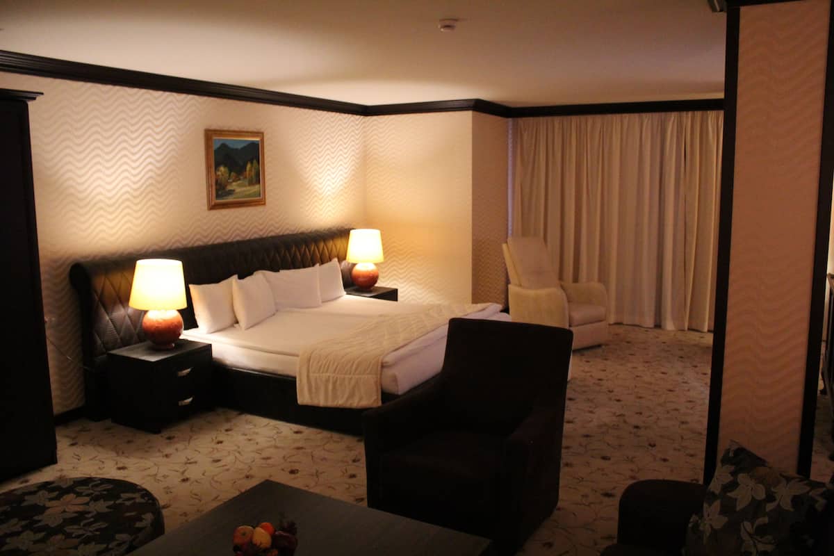 Grand Suite, Mountain View | Down duvets, minibar, individually furnished, blackout curtains