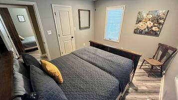 2 soverom, strykejern/-brett, wi-fi (inkludert) og sengetøy