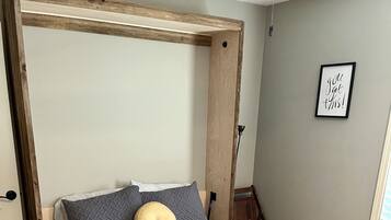 2 Schlafzimmer, Bügeleisen/Bügelbrett, kostenloses WLAN, Bettwäsche