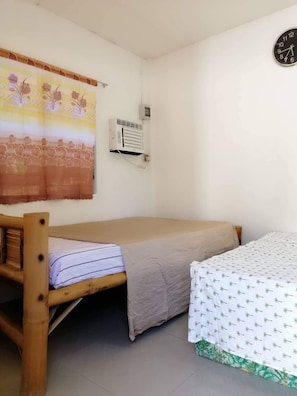 Rom – standard | Skrivebord, wi-fi (inkludert) og sengetøy