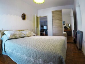 Apartment, 2 Bedrooms, Balcony, Sea View | 1 bedroom, desk, soundproofing, iron/ironing board - Apartments Aleksic Old Town (Budva)