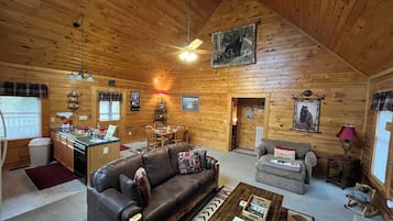 Smart TV, fireplace, DVD player