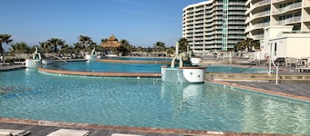 Comodidades estilo centro turístico, excelentes precios. Sin impuestos añadidos. Descuentos mensuales de estadía!