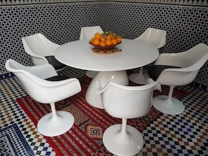Breakfast, lunch, dinner served; Moroccan cuisine