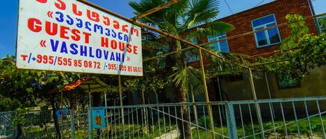 Familien-Dreibettzimmer, zum Garten hin | Aussenbereich