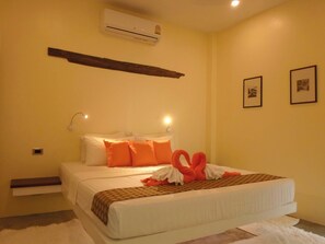 2 Bedroom Pool Villa | 2 개의 침실, 객실 내 금고, 책상, 암막 커튼