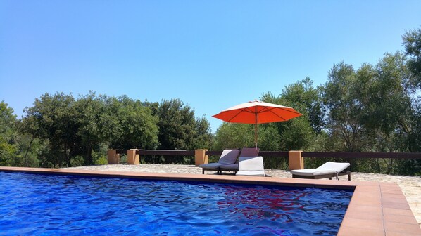 Alberca al aire libre 