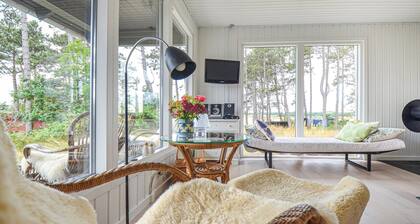 Gorgeous home in Ebeltoft with kitchen