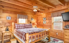3 bedrooms, iron/ironing board, internet, bed sheets
