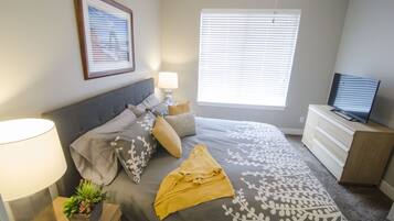 4 bedrooms, iron/ironing board, travel cot, free WiFi