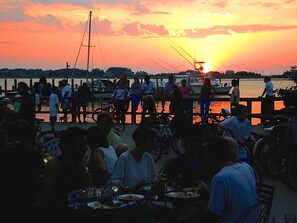 Outdoor dining - Fair Harbor: 30 Seconds to the Ocean ★★★★★ (Fair Harbor)