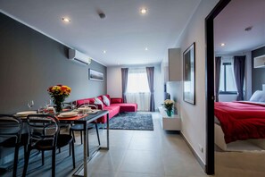 The Space | 1 bedroom, iron/ironing board, free WiFi, bed sheets - NOON Village Tower 1 (Chalong)