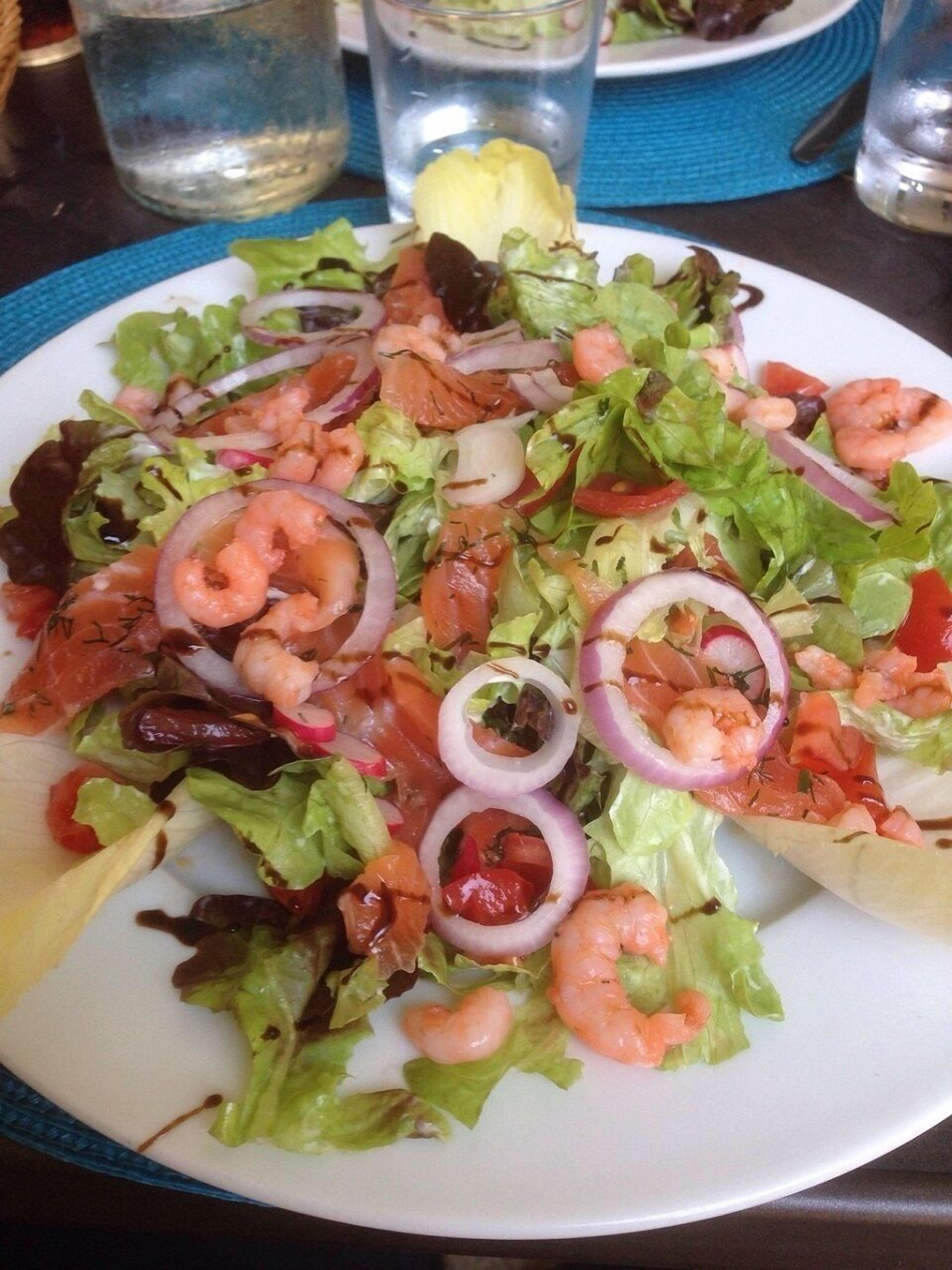 lunch and dinner served, french cuisine